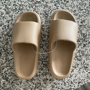 Sootheez Brand Beige Slides